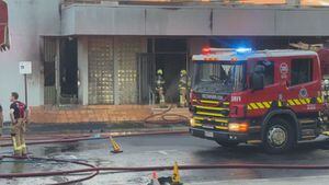 Travel warning issued for Australia after synagogue arson