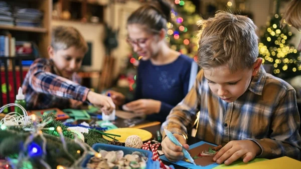 6 parenting hacks for the downtime between Christmas &amp; New Year